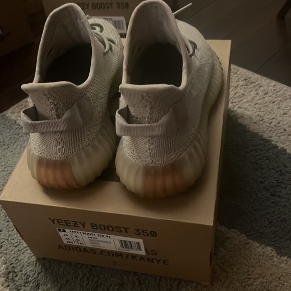 Yeezy 350 v2 - sesame - Picture 5 of 7
